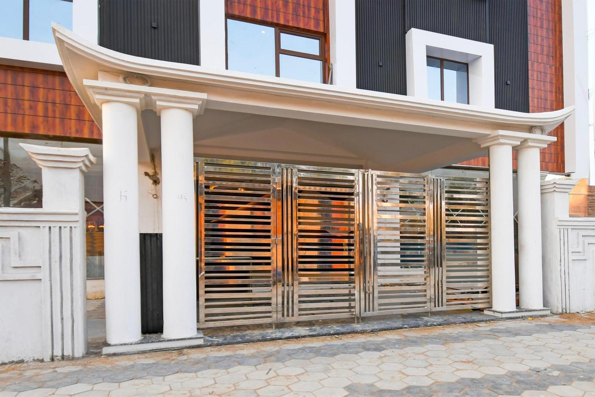 Palette Shree Jagannath Hotel 2*