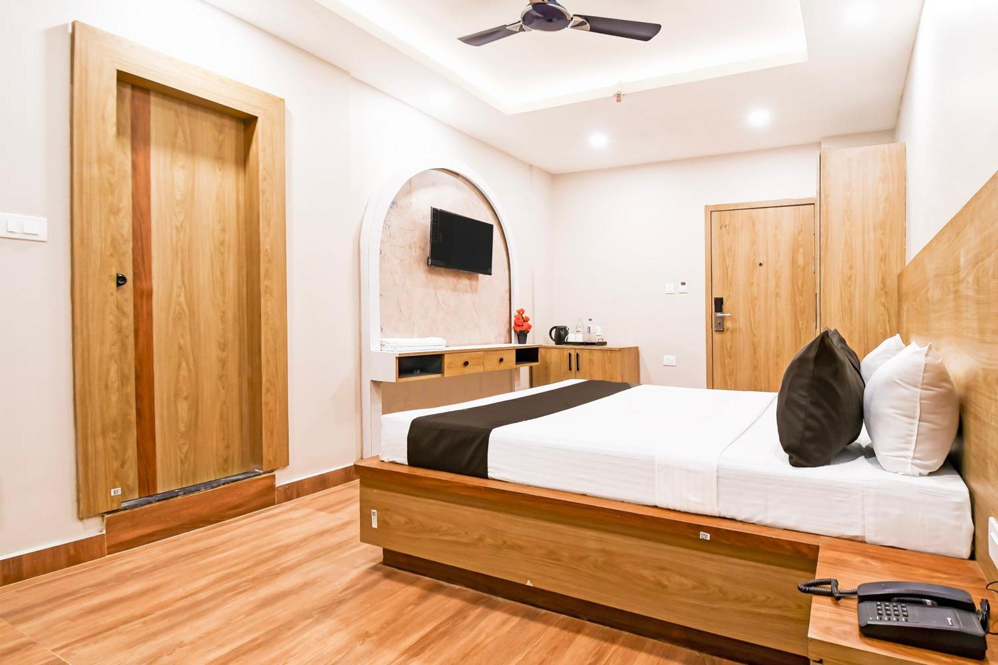 Palette Shree Jagannath Hotel 2*